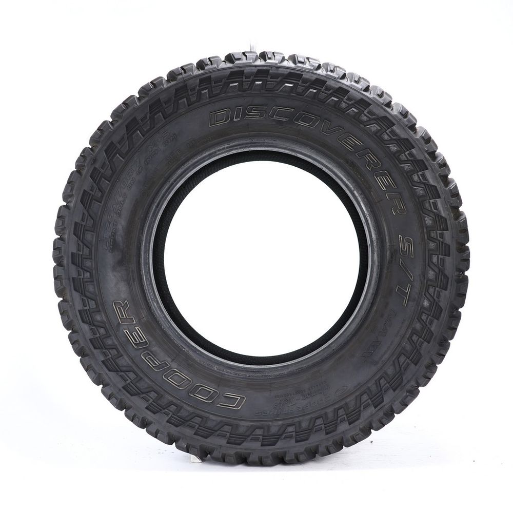 Used LT 285/70R17 Cooper Discoverer S/T Maxx 121/118Q E - 12.5/32 - Image 3