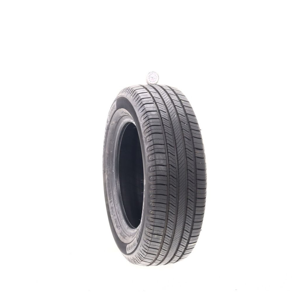 Set of (2) Used 215/65R16 Michelin Defender 2 98H - 9.5-11/32 - Image 4