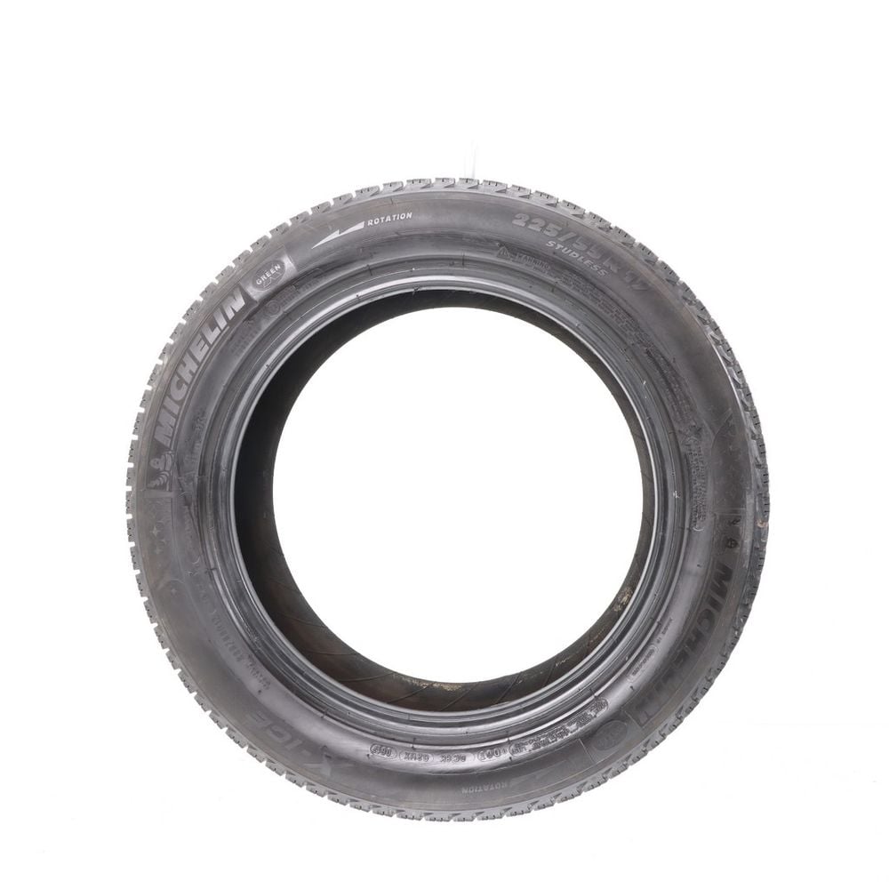 Set of (2) Used 225/55R17 Michelin X-Ice Xi3 101H - 7/32 - Image 3