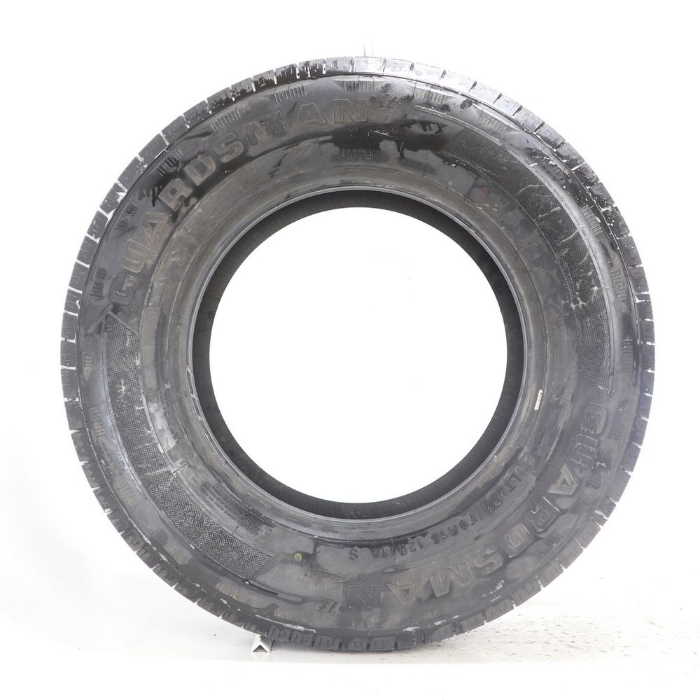 Used LT 275/70R18 Radar Guardsman LT 125/122S - 13/32 - Image 3