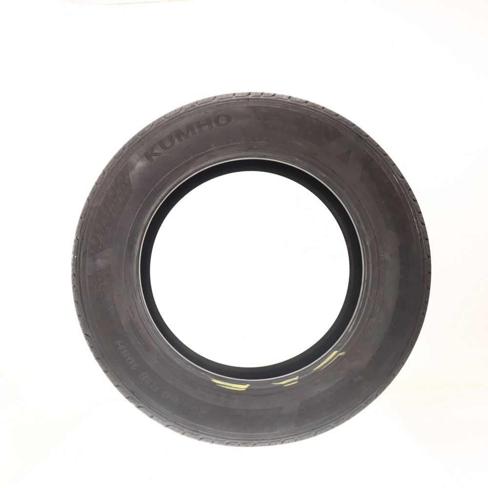 Set of (2) Driven Once 255/60R18 Kumho Crugen HP71 108H - 11.5/32 - Image 3