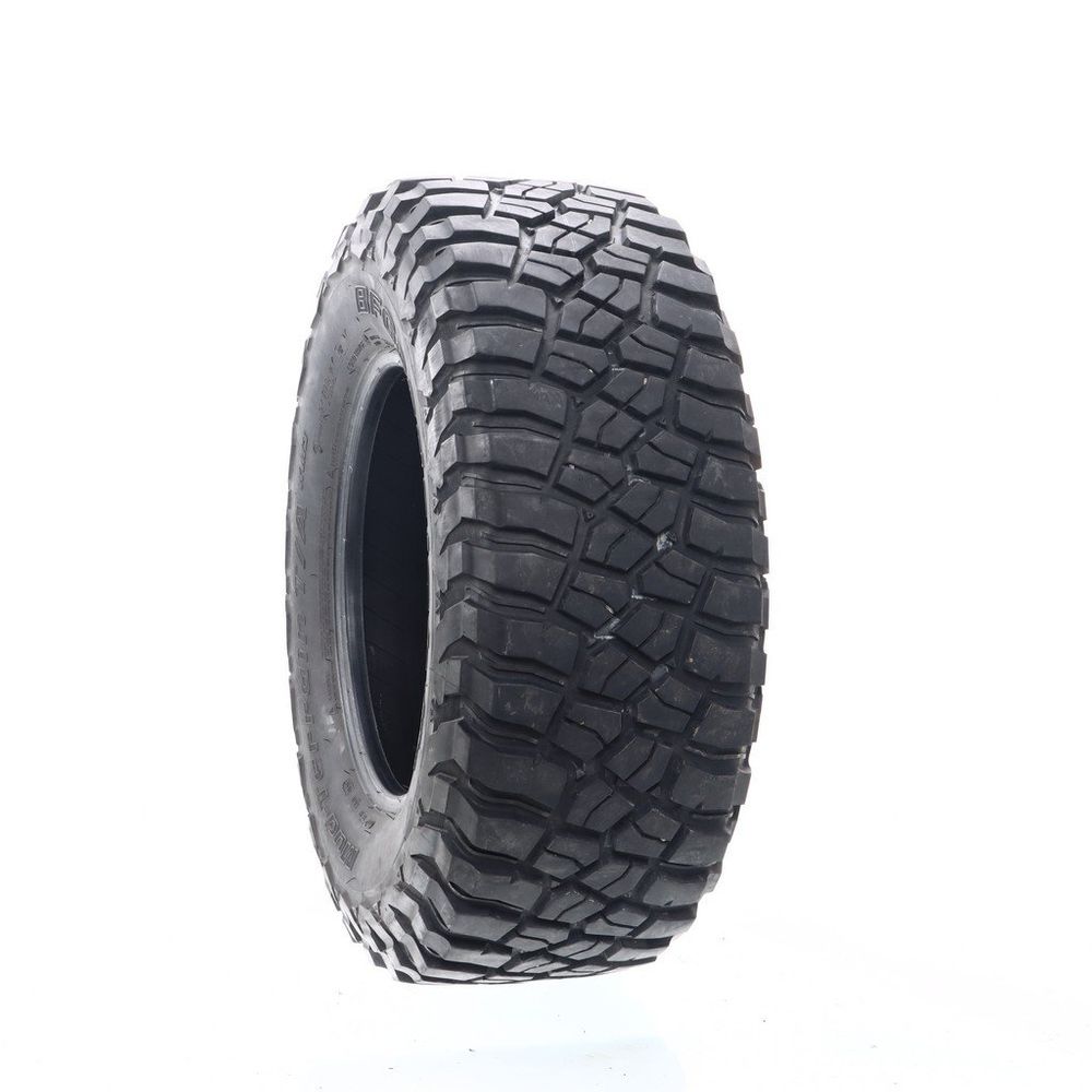 Set of (2) Used LT 285/70R17 BFGoodrich Mud-Terrain T/A KM3 121/118Q E - 14-15/32 - Image 1