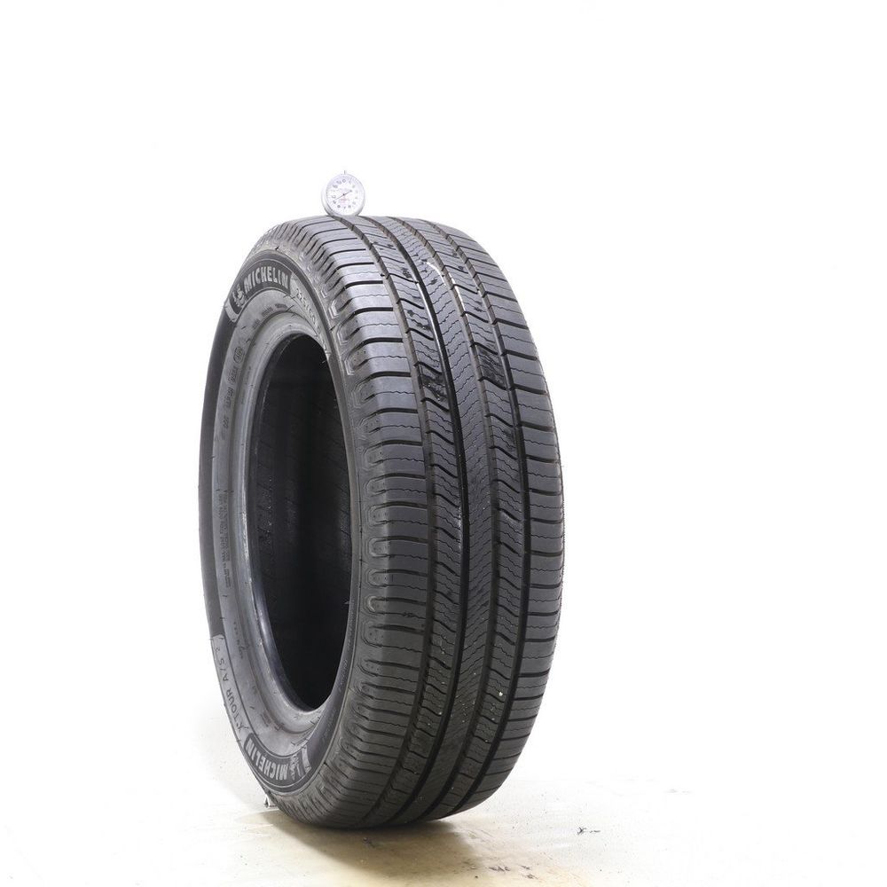 Set of (4) Used 225/60R17 Michelin X Tour A/S 2 99H - 9-10/32 - Image 1