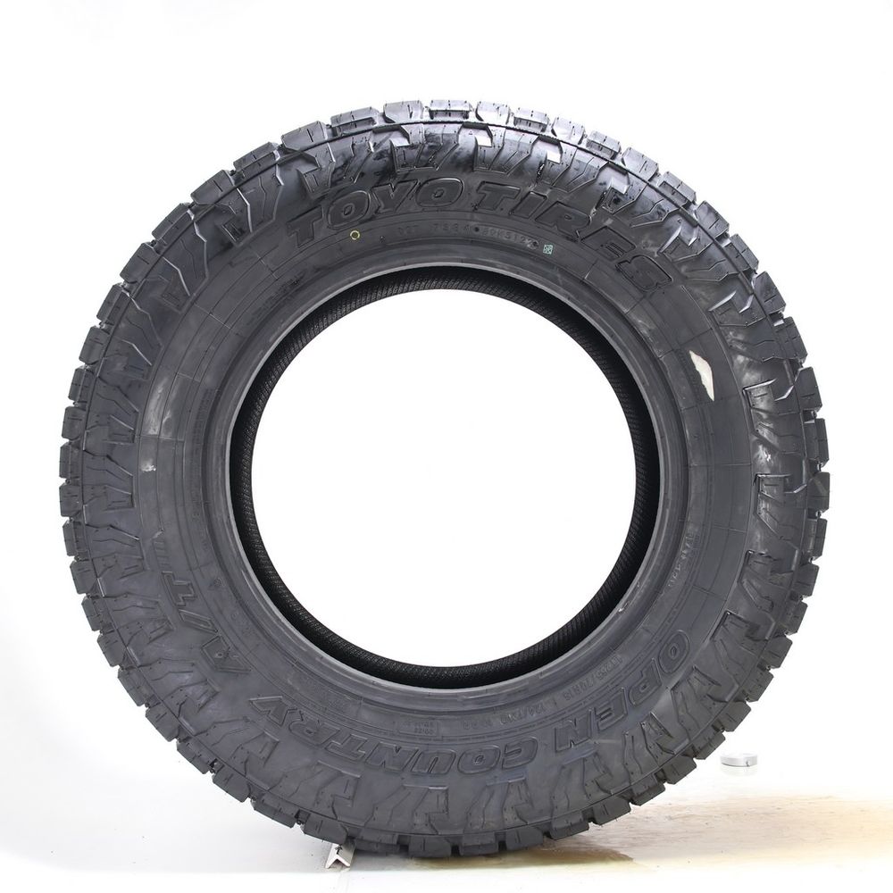 New LT 265/70R18 Toyo Open Country A/T III 124/121Q E - 17/32 - Image 3