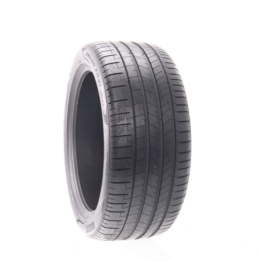 New 295/40ZR21 Pirelli P Zero PZ4 J 111Y - Image 1