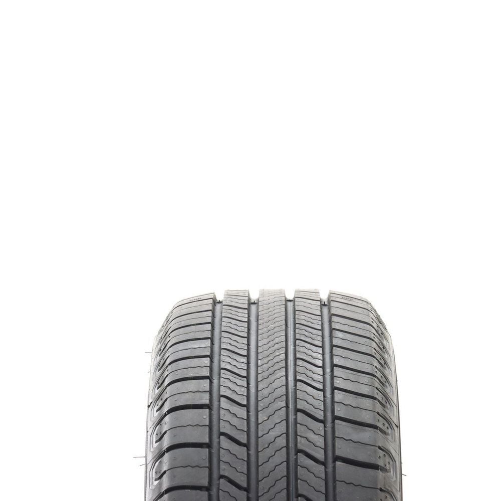 New 205/60R16 Michelin Defender 2 92H - Image 2