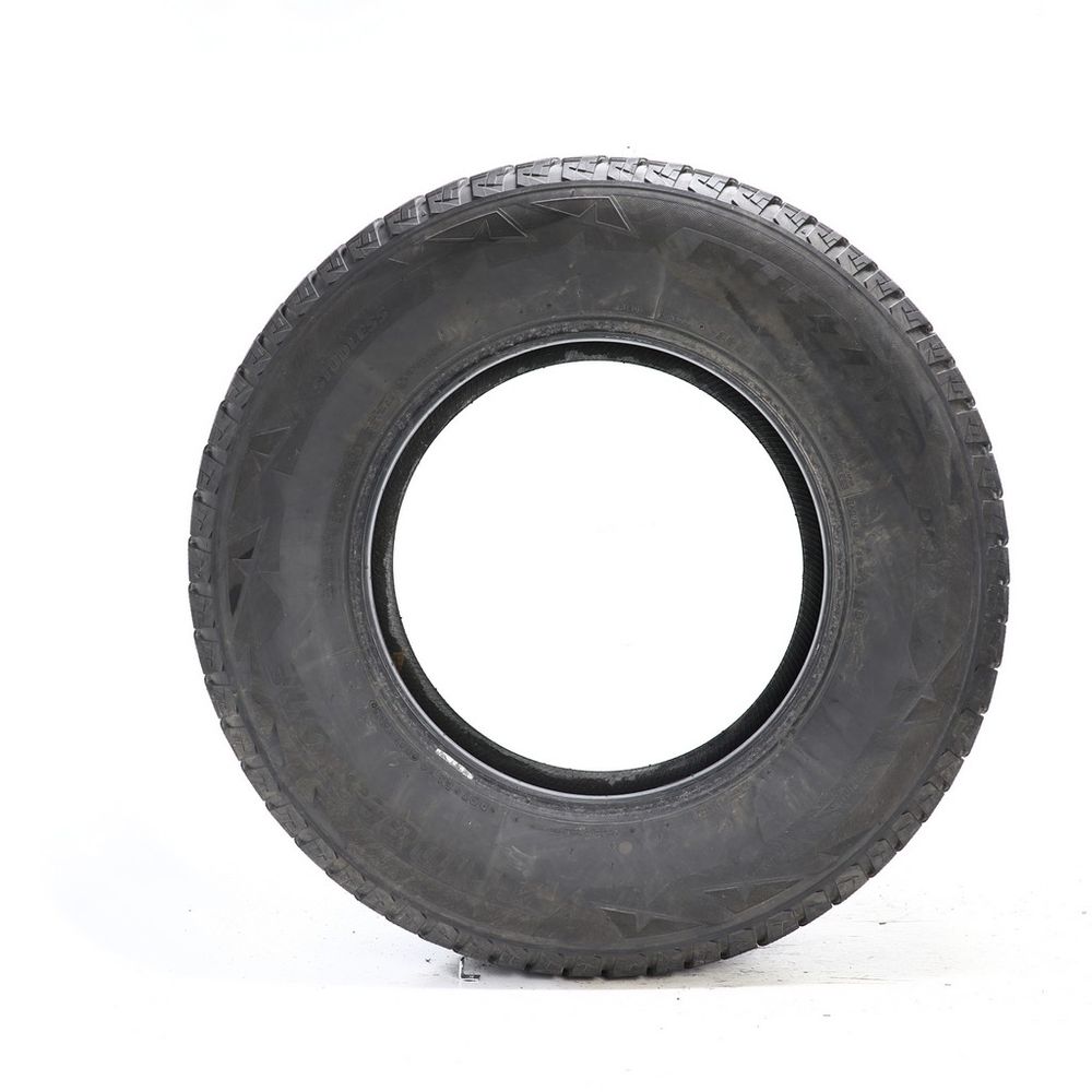 Set of (2) Used 265/70R17 Bridgestone Blizzak DM-V2 115R - 7.5-8/32 - Image 3