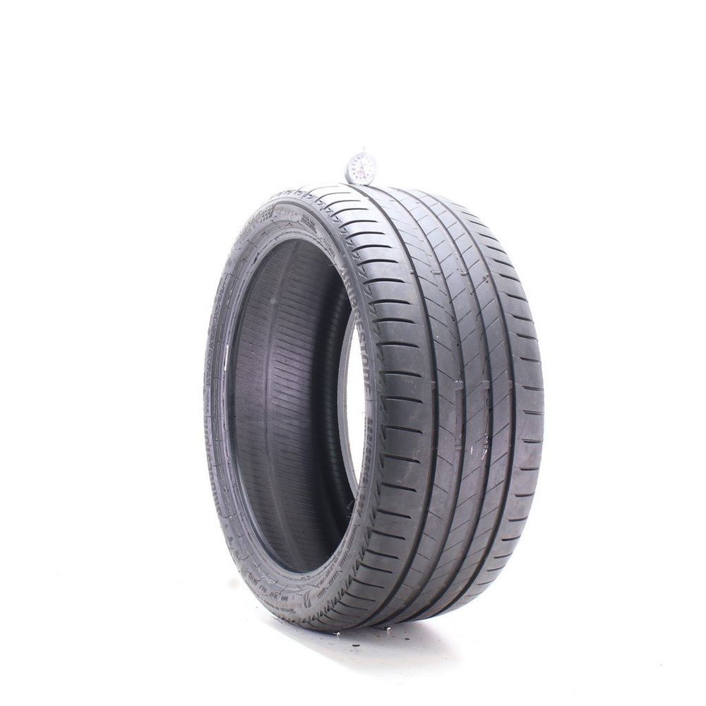 Set of (4) Used 255/35R19 Bridgestone Turanza T005 RFT 96Y - 5-6/32 - Image 1