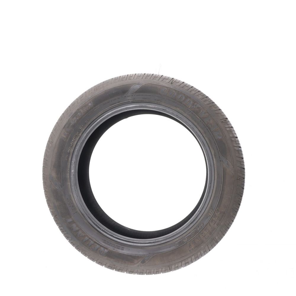 Used 225/55R17 Goodyear Reliant All-season 97V - 7/32 - Image 3