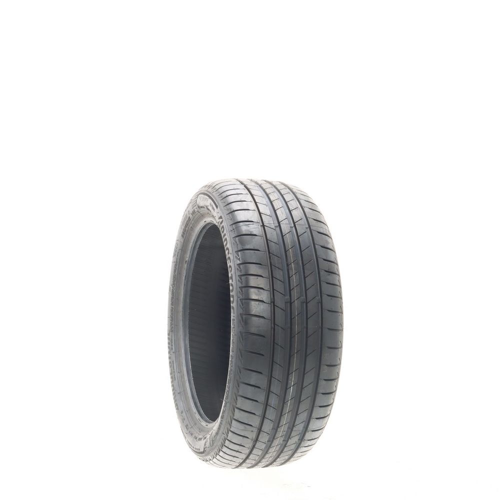 New 225/45R17 Bridgestone Turanza T005 RFT 94Y - Image 1