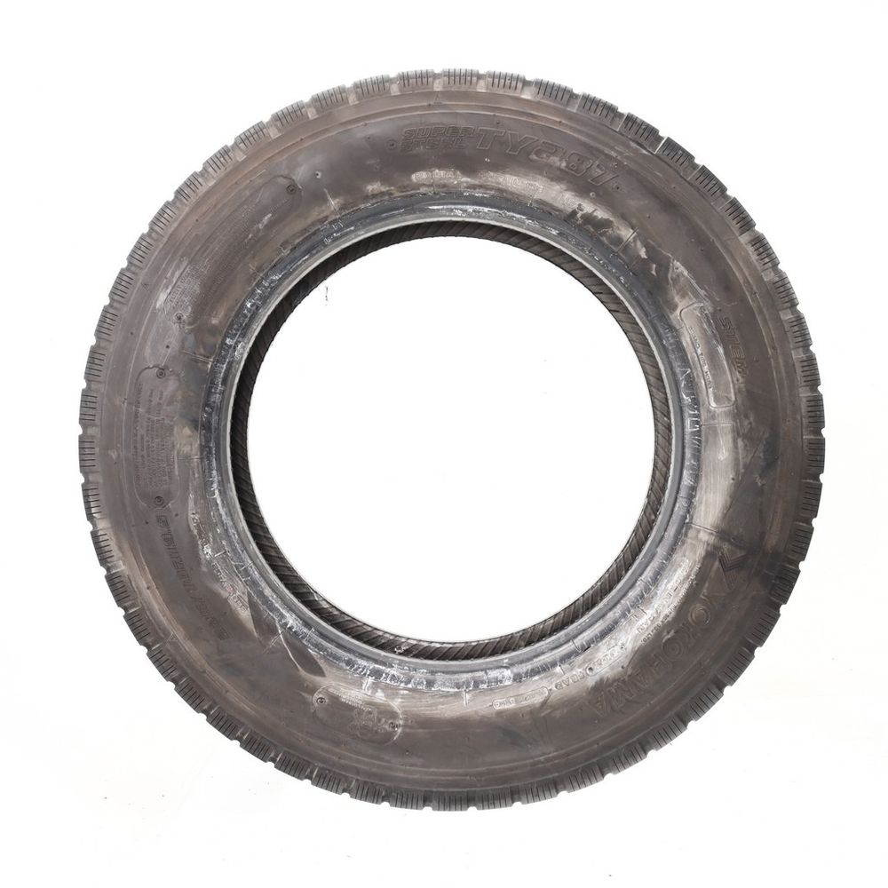 Used 225/70R19.5 Yokohama TY287 1N/A - 18/32 - Image 3