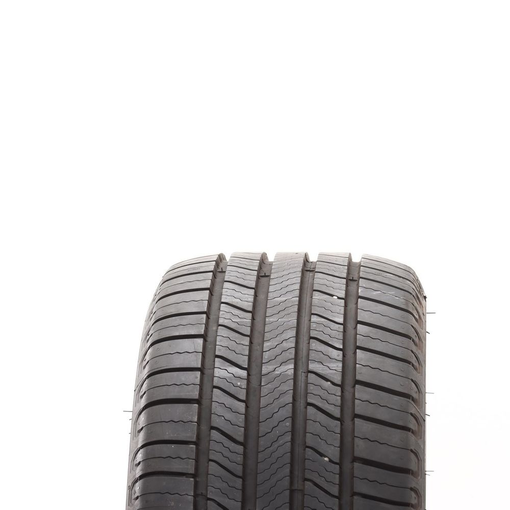 Driven Once 235/45R18 Michelin Defender 2 98V - 10.5/32 - Image 2