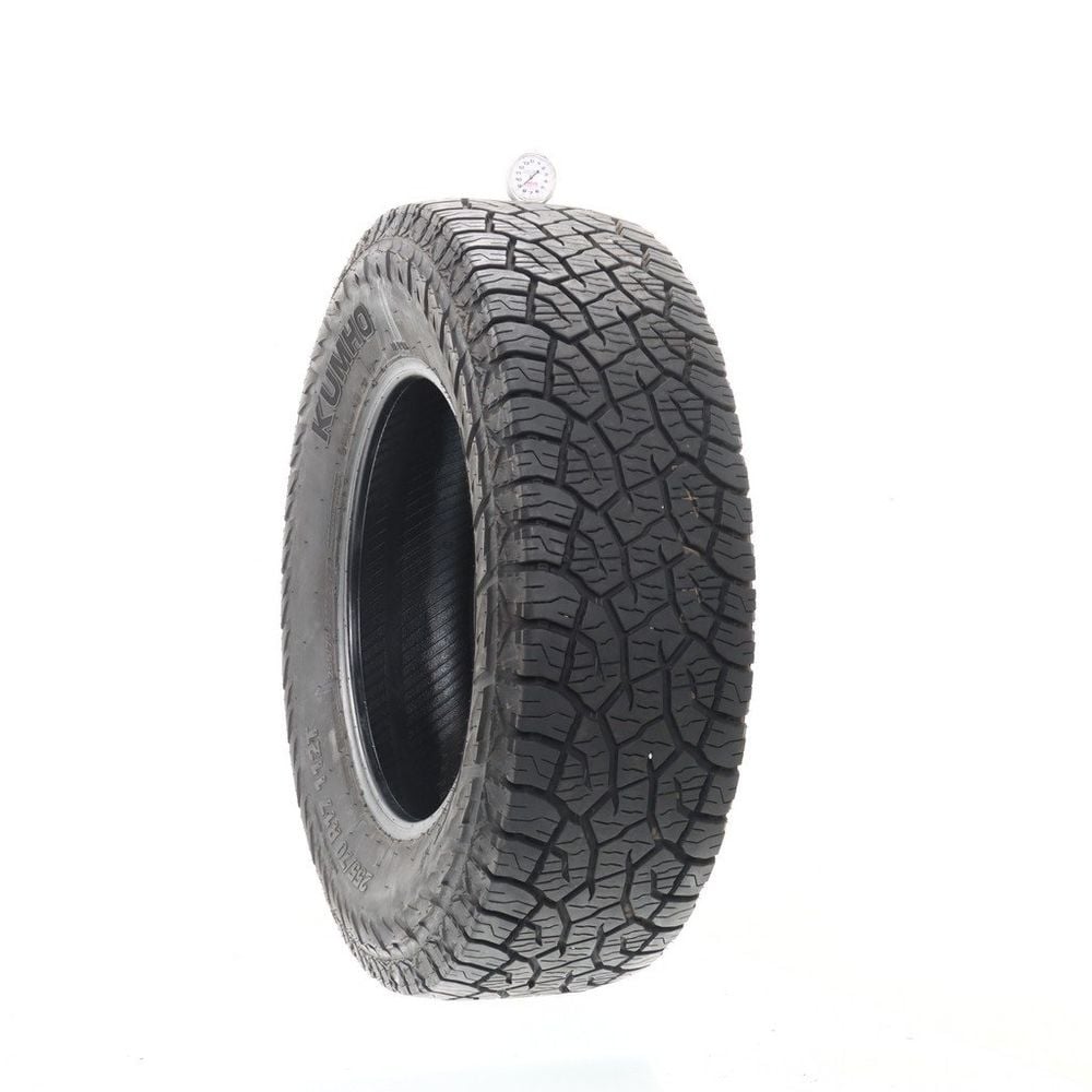 Used 255/70R17 Kumho Road Venture AT52 112T - 8.5/32 - Image 1
