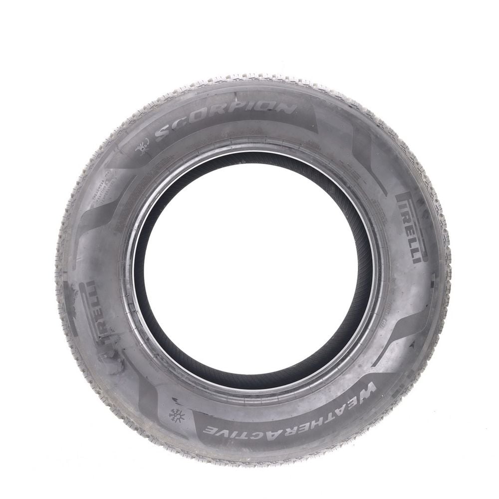 Used 265/60R18 Pirelli Scorpion Weather Active 110V - 9.5/32 - Image 3