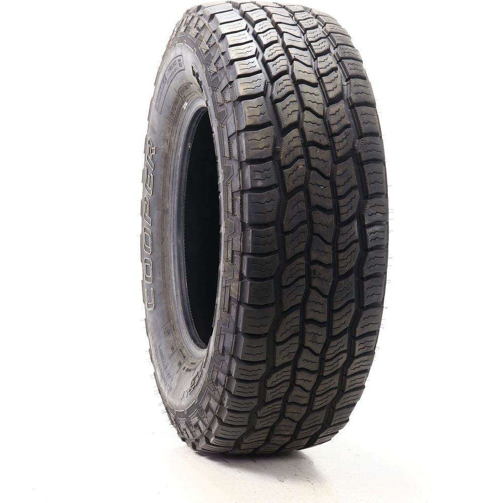 Used LT 275/70R17 Cooper Discoverer AT3 LT 121/118R - 15/32 | Utires