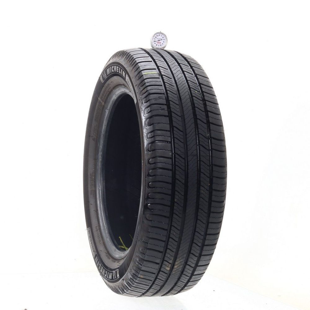 Set of (2) Used 225/60R18 Michelin Defender 2 100H - 9.5-10.5/32 - Image 1