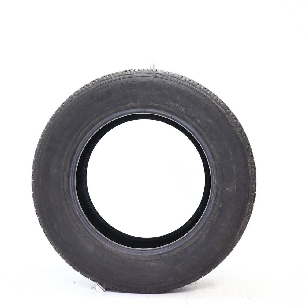 Set of (2) Used 235/60R16 Michelin Premier A/S 100H - 6-7.5/32 - Image 3