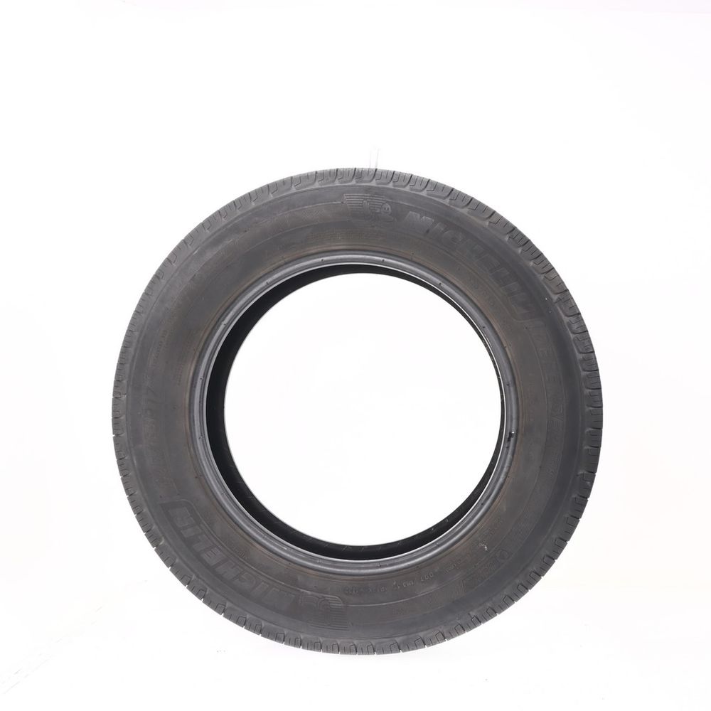 Set of (4) Used 225/65R17 Michelin Defender T+H 102H - 7.5-9/32 - Image 6