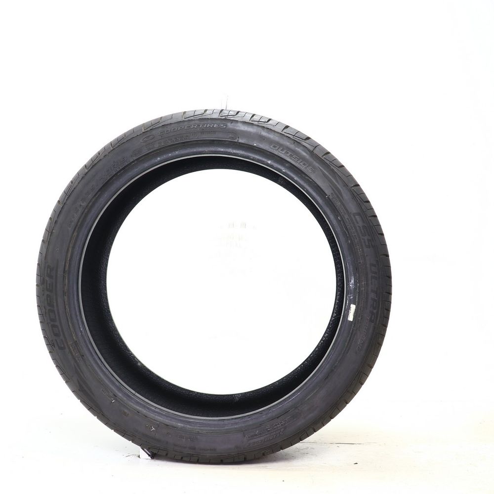 Set of (2) Used 235/40R19 Cooper CS5 Ultra Touring 96V - 7.5-9/32 - Image 6