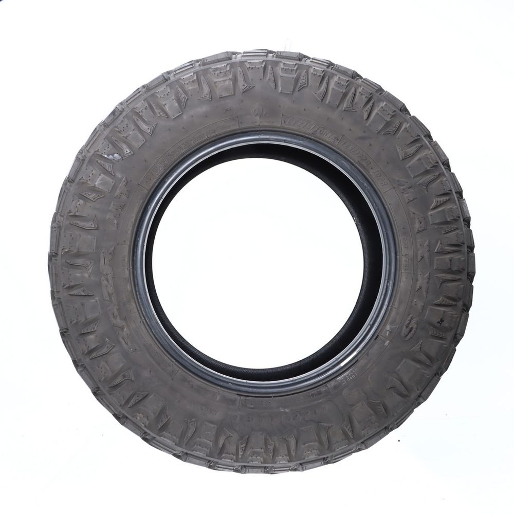 Set of (2) Used LT 275/70R18 Maxxis Razr MT 125/122Q E - 9-9.5/32 - Image 3