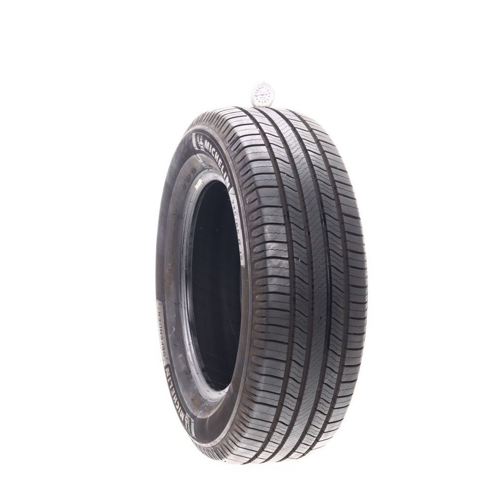 Set of (4) Used 235/65R17 Michelin Defender 2 104H - 10/32 - Image 1