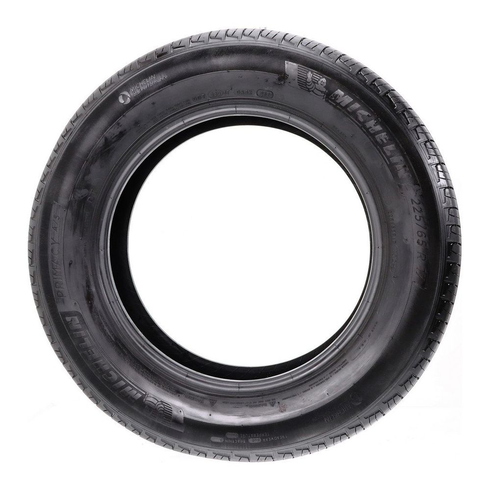 Used 225/65R17 Michelin Primacy A/S 102H - 7.5/32 - Image 3