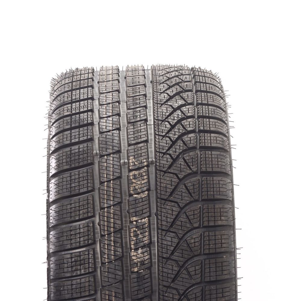 New 275/35R19 Pirelli P Zero Winter Run Flat 100V - Image 2