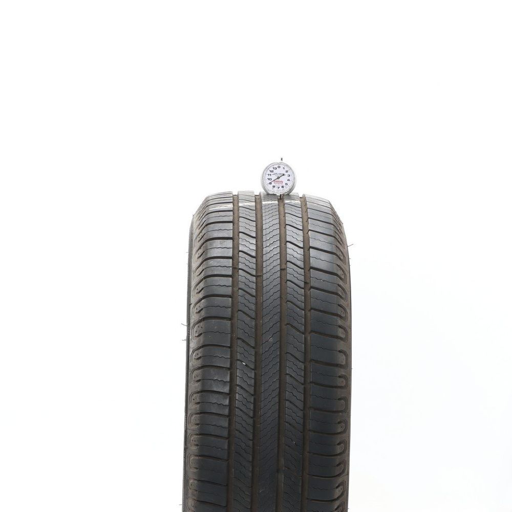 Set of (2) Used 215/60R16 Michelin Defender 2 95H - 8-9/32 - Image 5