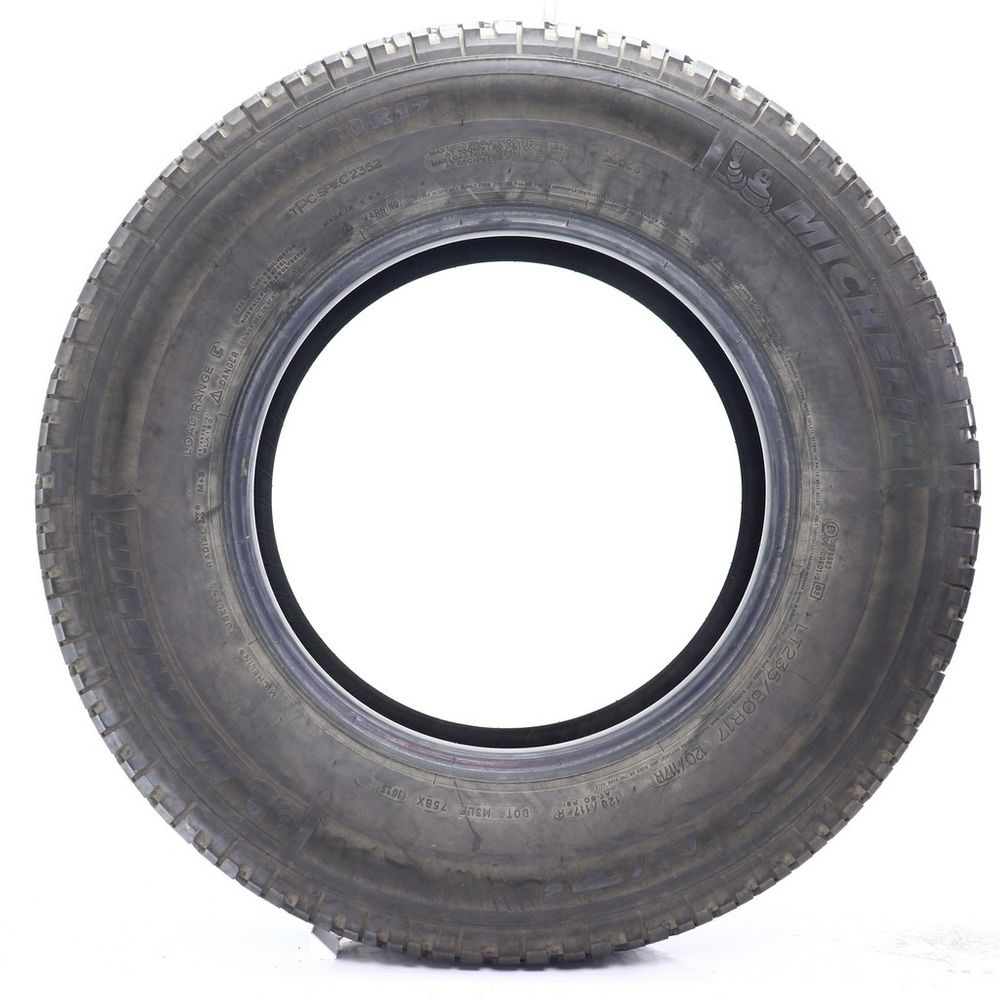 Set of (2) Used LT 235/80R17 Michelin LTX A/T2 120/117R - 9-9.5/32 - Image 3