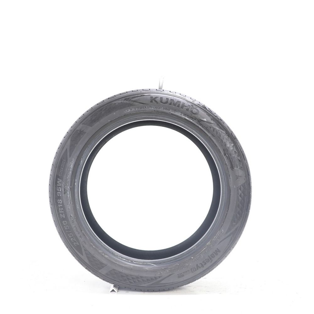 Set of (2) Used 225/50ZR18 Kumho Majesty 9 Solus TA91 95W - 7.5-8/32 - Image 6