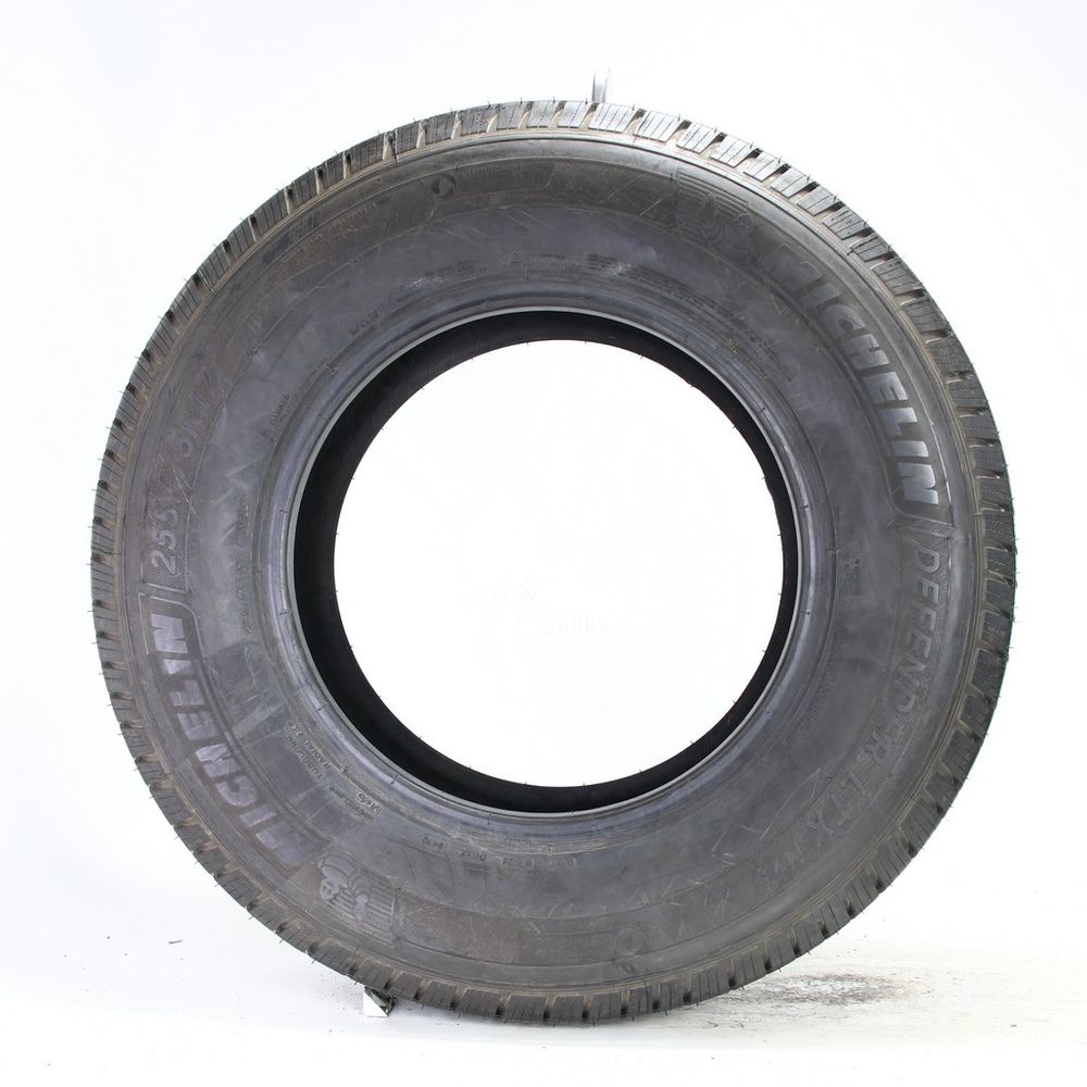 Set of (2) Used 255/75R17 Michelin Defender LTX M/S 115T - 11.5-12/32 - Image 6