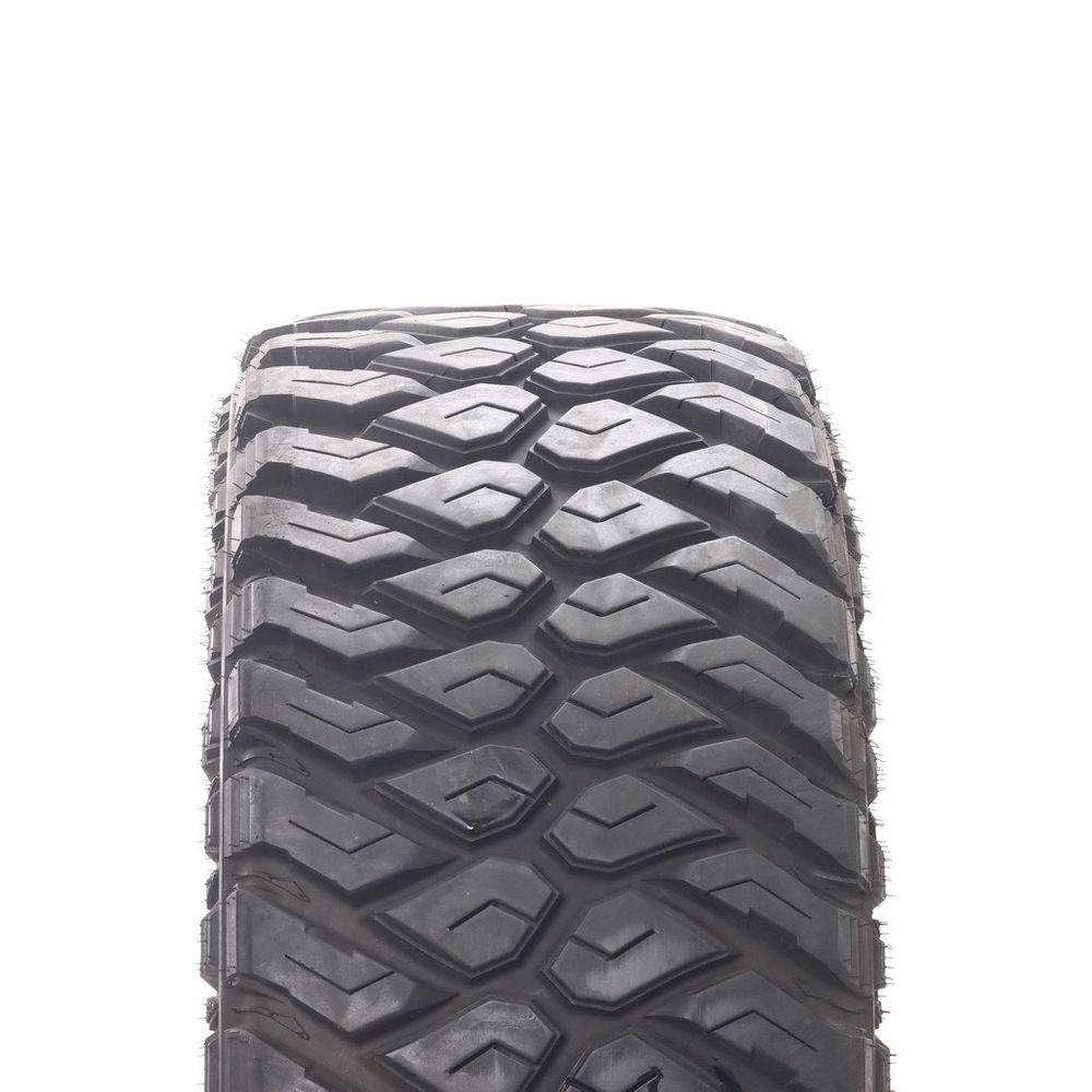 Used LT 33X12.5R18 Maxxis Razr MT 122Q F - 18/32 - Image 2
