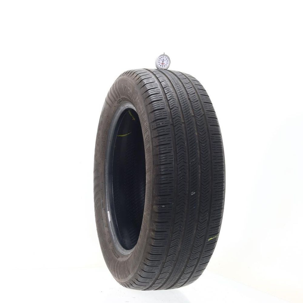 Set of (2) Used 225/60R18 Vredestein Hitrac 100H - 7-7.5/32 - Image 1