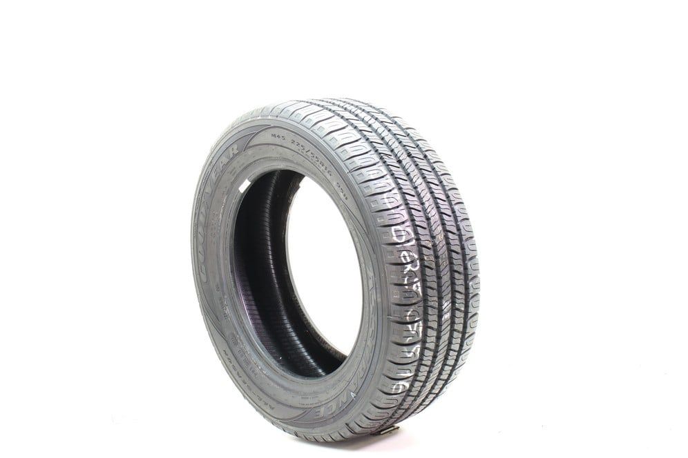Set of (2) New 225/55R16 Goodyear Assurance All-Season 95H - 8.5/32 - Image 1