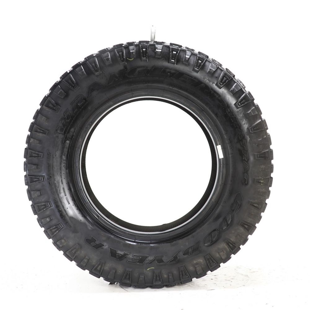 Used LT 225/75R16 Goodyear Wrangler Duratrac 115/112Q E - 8.5/32 - Image 3
