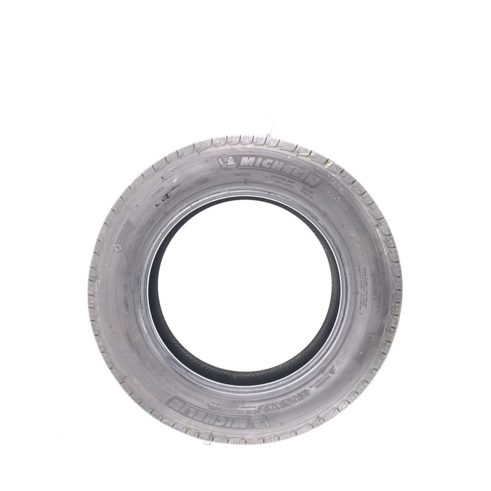 Used 195/65R15 Michelin Defender T+H 91H - 9.5/32 - Image 3