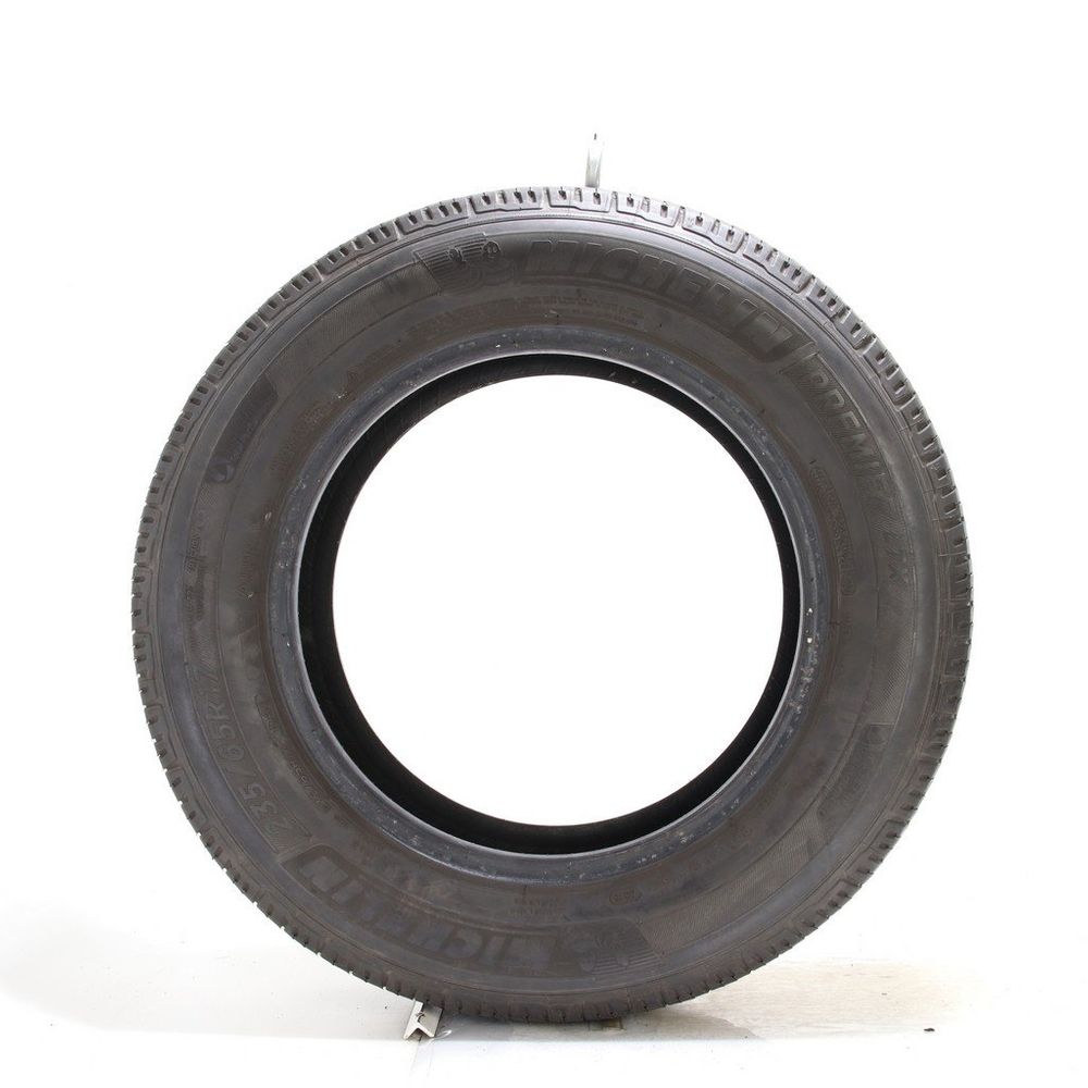 Set of (4) Used 235/65R17 Michelin Premier LTX 104H - 6.5-7/32 - Image 3