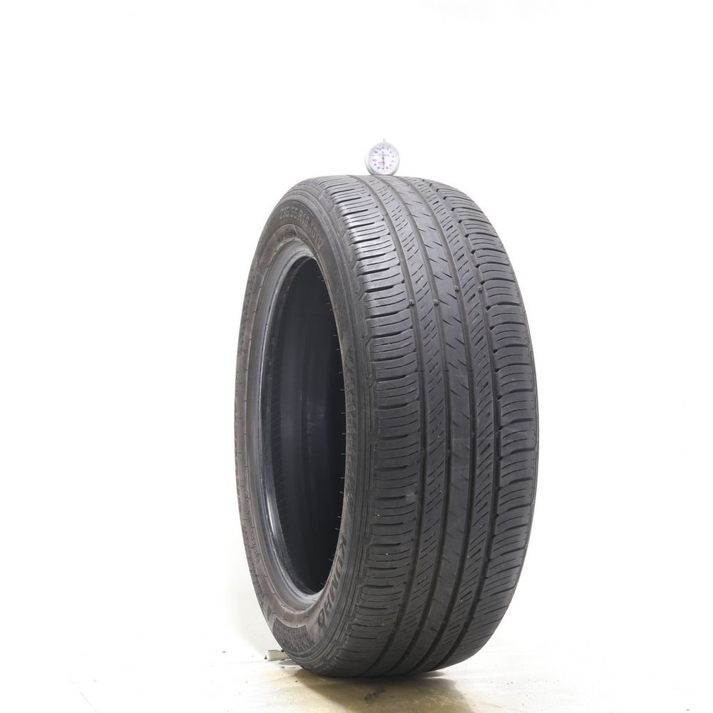 Set of (2) Used 235/55R19 Kumho Crugen HP71 101V - 6.5-8/32 - Image 1
