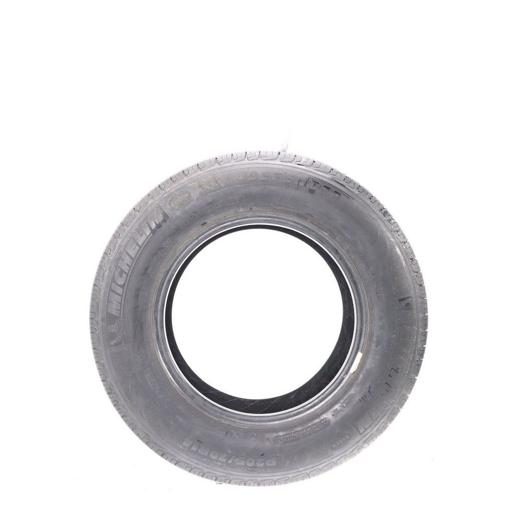 Used 205/70R14 Michelin Defender 93T - 9/32 - Image 3