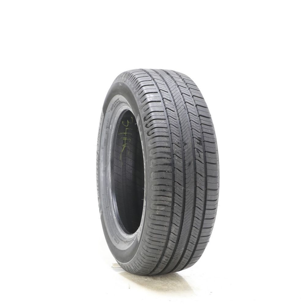Driven Once 235/60R17 Michelin X Tour A/S 2 102H - 10.5/32 - Image 1