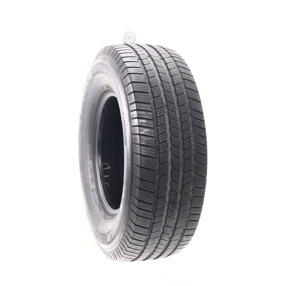 Used LT 295/70R17 Michelin Defender LTX M/S 121/118R E - 10/32 - Image 1