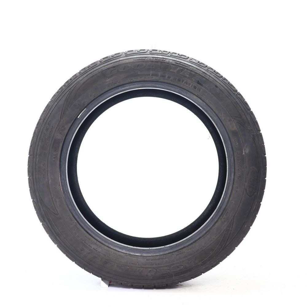 Used 235/55R19 Goodyear Assurance CS Tripletred AS 101V - 7.5/32 - Image 3