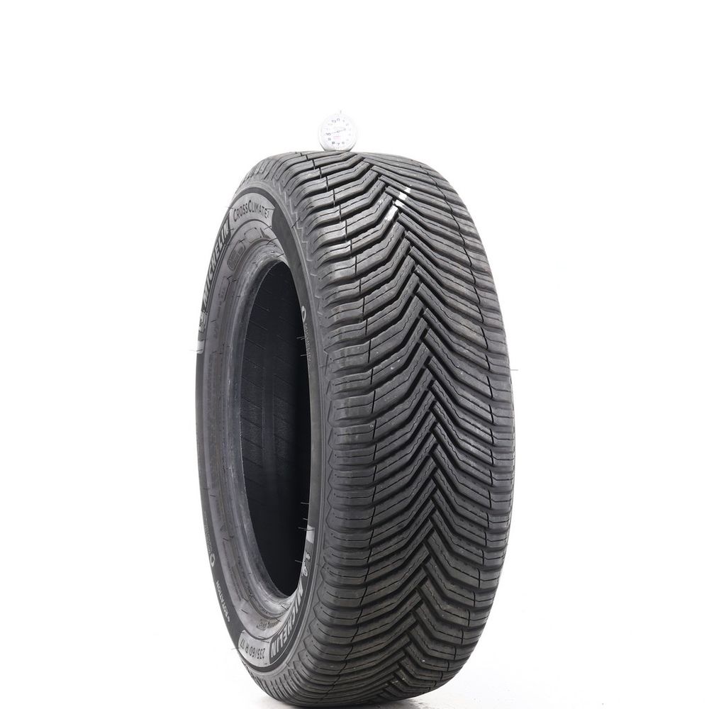 Set of (2) Used 235/60R17 Michelin CrossClimate 2 102H - 10/32 | Utires