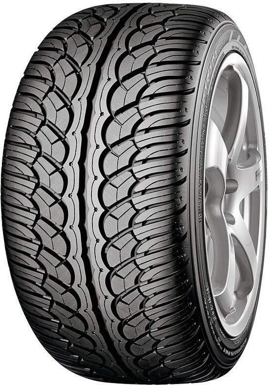 New P 305/40R22 Yokohama Parada Spec-X PA02 114V - Image 1