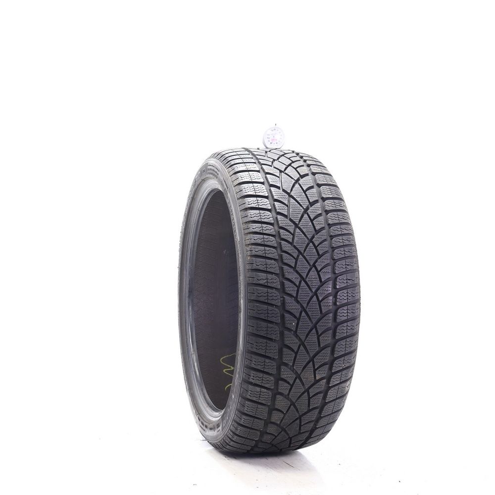 Set of (2) Used 235/40R19 Dunlop SP Winter Sport 3D R01 96V - 7.5-8.5/32 - Image 1