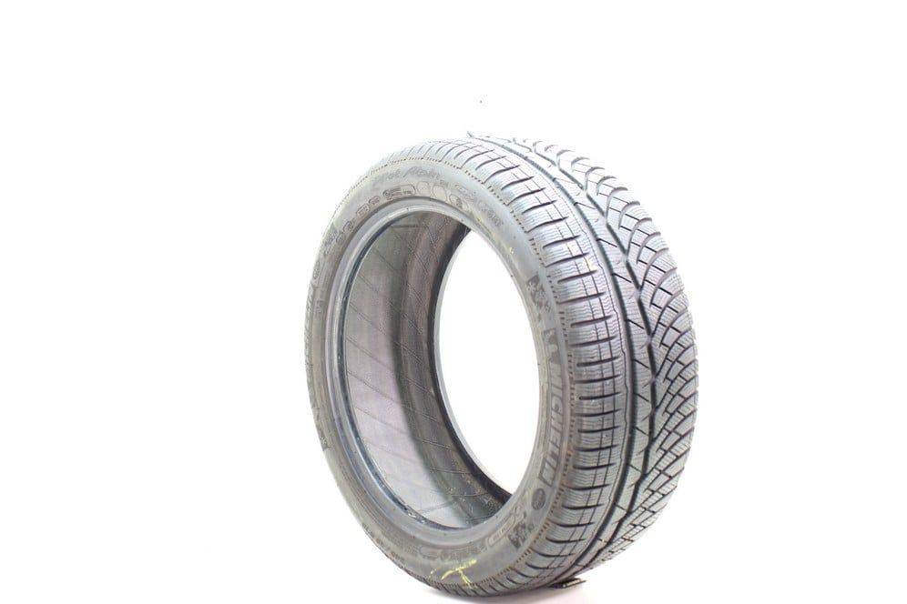 Used 245/45R18 Michelin Pilot Alpin PA4 ZP MOE 100V - 8.5/32 - Image 1