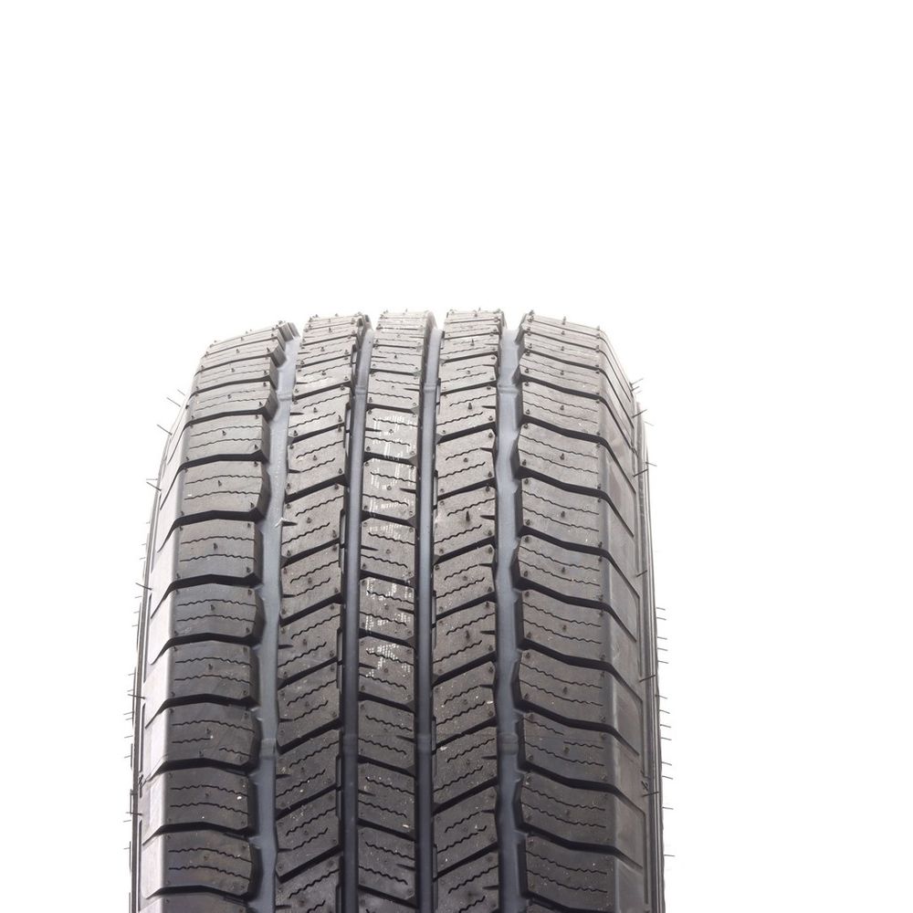 New 265/70R17 Sumitomo Encounter HT2 115T - Image 2