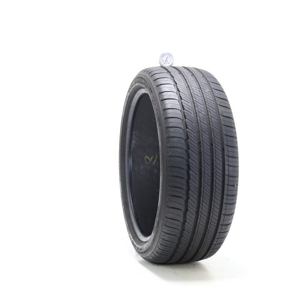 Set of (2) Used 235/40R19 Michelin Primacy MXV4 96V - 8/32 - Image 1