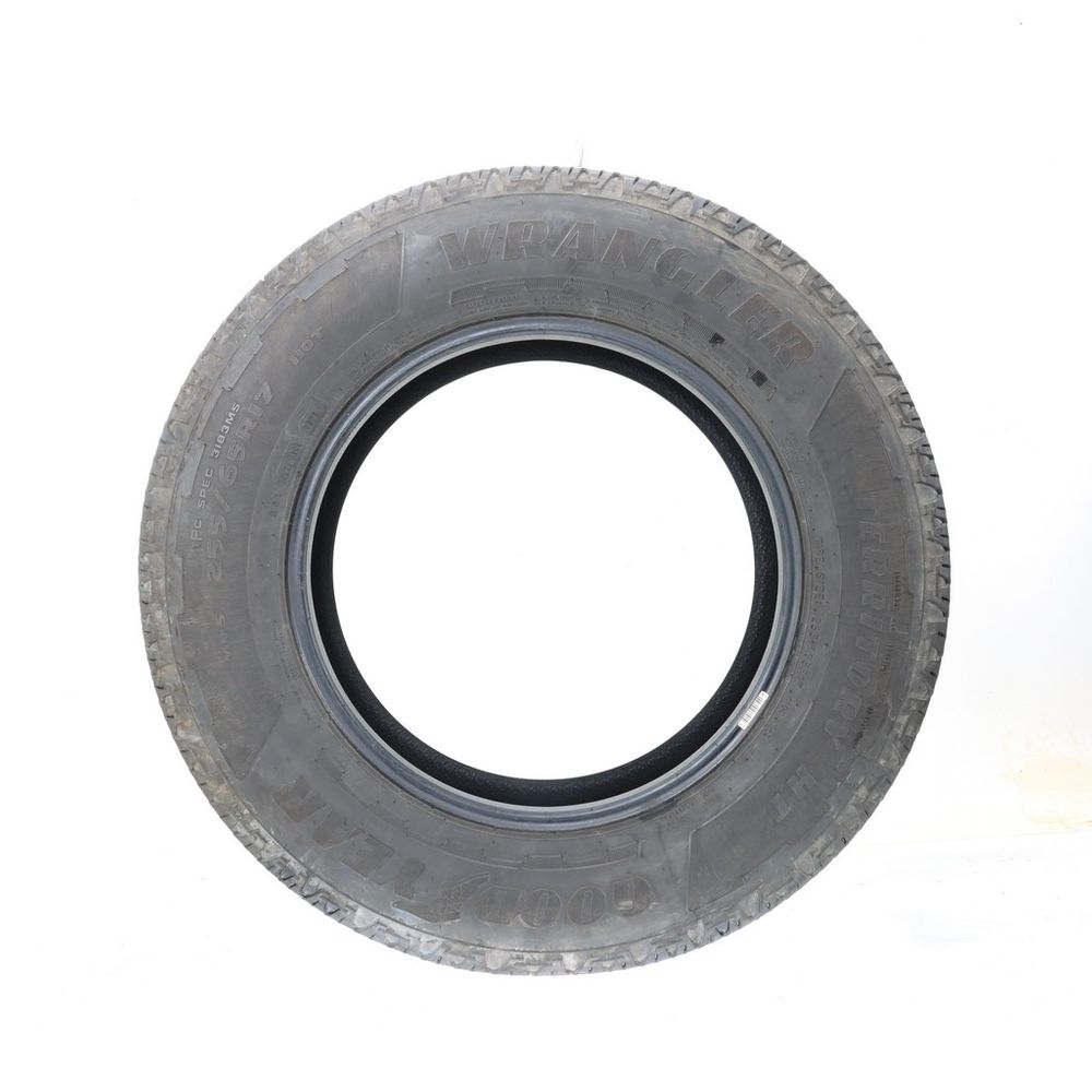 Set of (4) Used 255/65R17 Goodyear Wrangler Territory HT 110T - 7-7.5/32 - Image 3