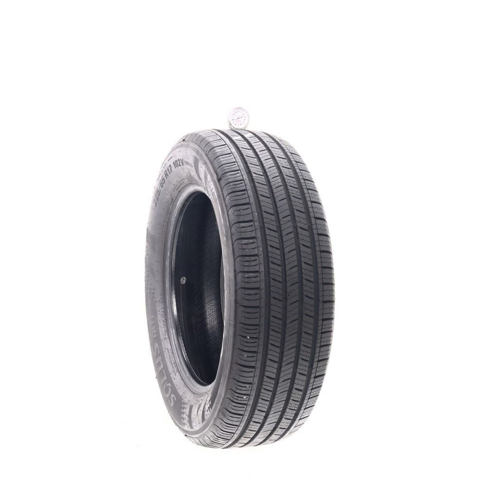Used 225/65R17 Kumho Solus TA11 102V - 9.5/32 - Image 1